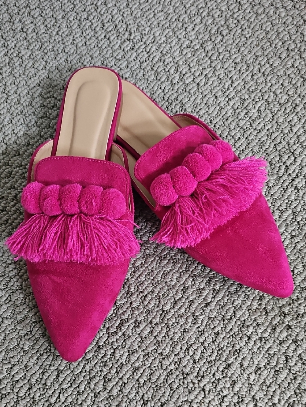 NEW! Fuchsia Tassel Pointed-Toe Mule - Women Shoes, Size 10